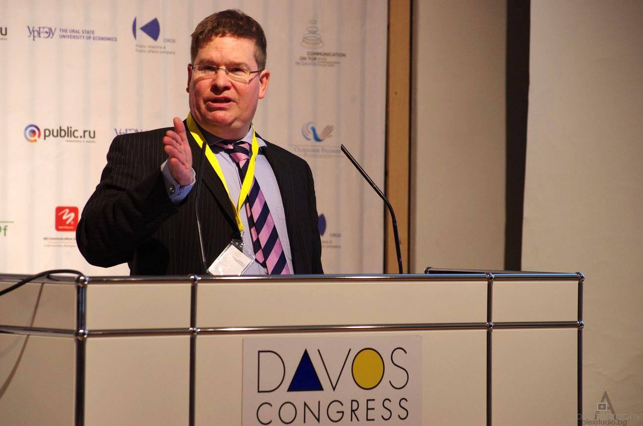 Stuart Bruce, moderator of the Davos World Communication Forum photo